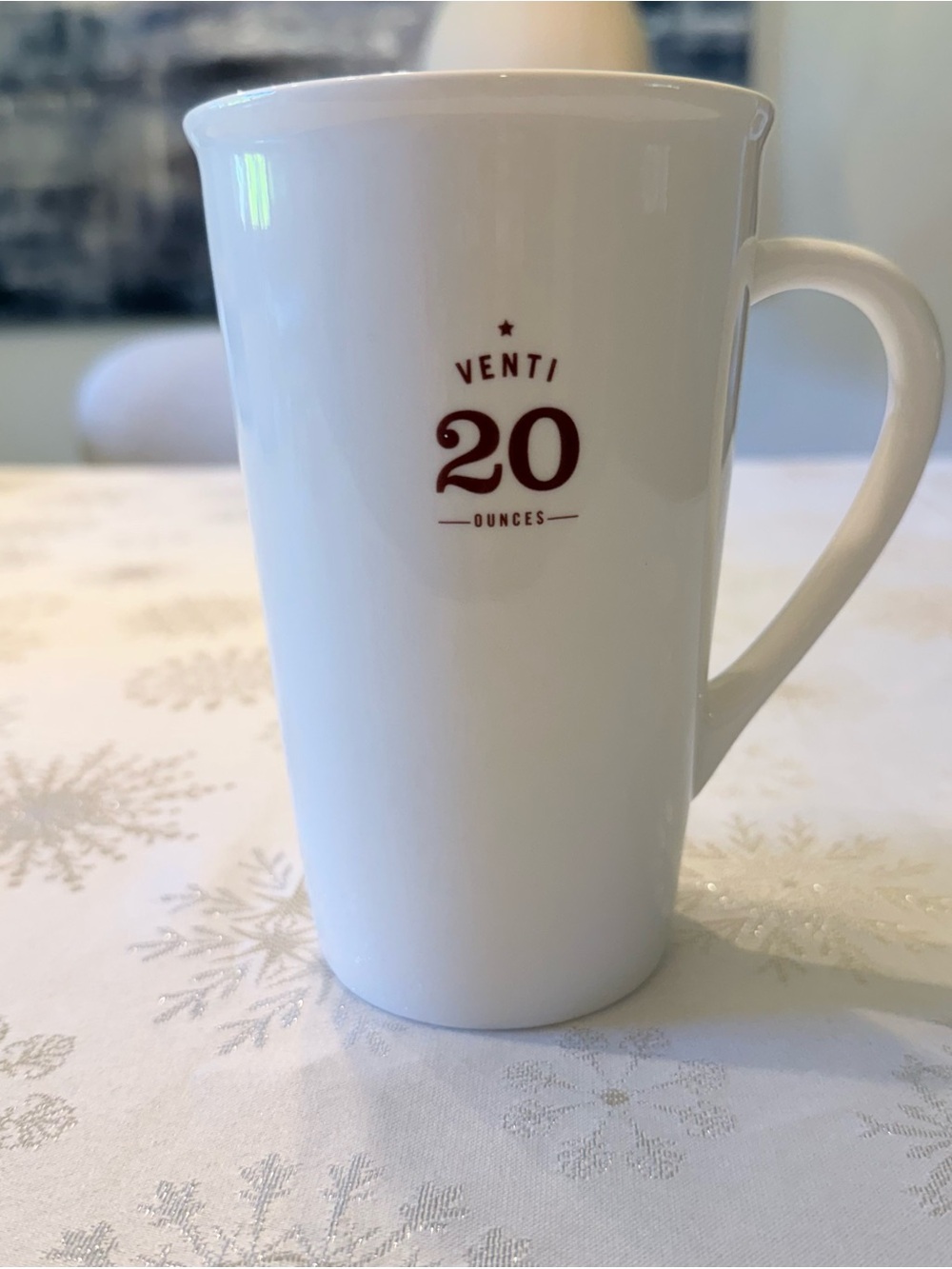 Starbucks 2010 Venti 20 Ounces White Ceramic Mug with handle Collectible